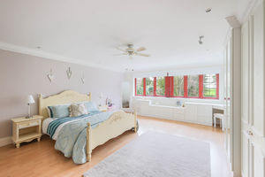 Photo 14- click for photo gallery